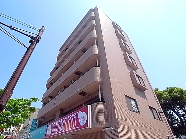 ウェルコート岡本の外観写真