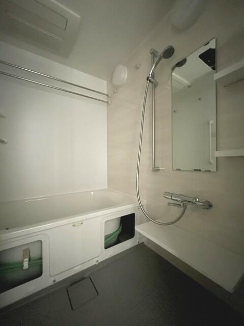 バス・シャワールーム　※写真は同タイプ住戸です。