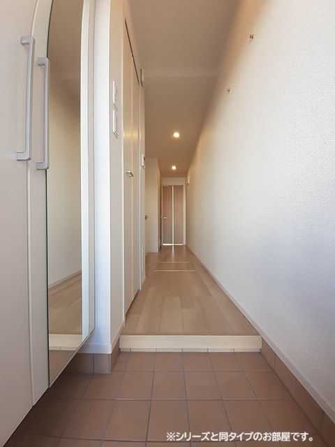 ヴェリテIの玄関写真