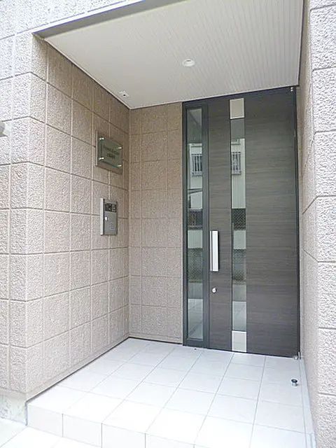 エントランス　建物の内部です