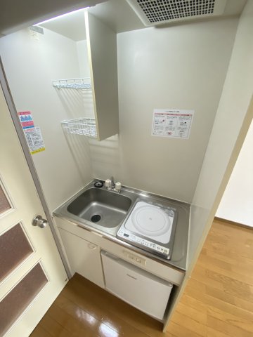 キッチン　※画像は同物件別室となります。
