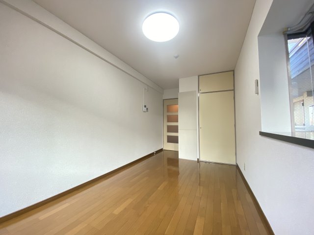 居室・リビング　※画像は同物件別室となります。