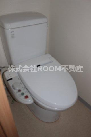 トイレ　清潔感のあるトイレです