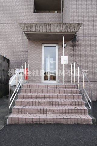 エントランス　毎日通るエントランスはこのようになっています