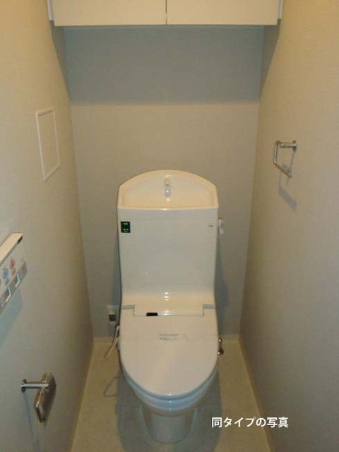 トイレ　★参考写真・部屋により内装が異なります★