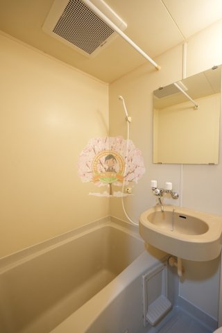 バス・シャワールーム　別部屋参考写真