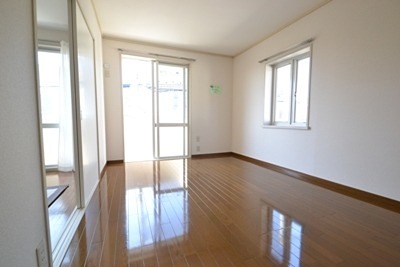 居室・リビング　フローリングのお部屋です