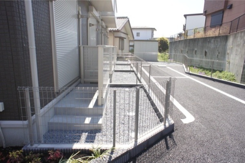 庭　図面と現状に相違がある場合には現状を優先
