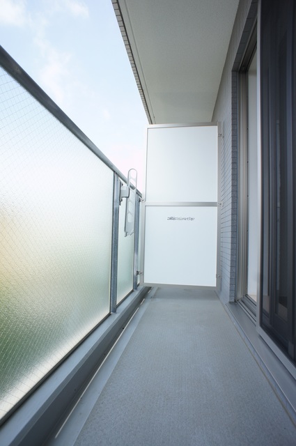 バルコニー　同建物別部屋の写真になります。