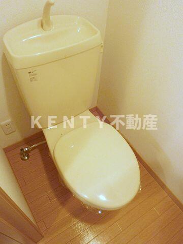 トイレ　シンプルで使いやすいトイレです