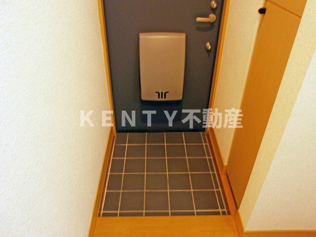 玄関　落ち着いた玄関です