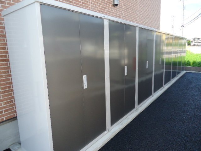 スーパー　ヤマザワ松見町店　24時まで営業（スーパー）まで641m