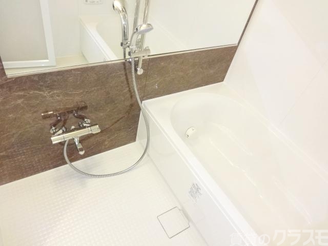 バス・シャワールーム　ゆっくりお疲れおとりください。