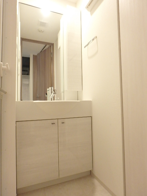 洗面設備　※同物件、別部屋になります。