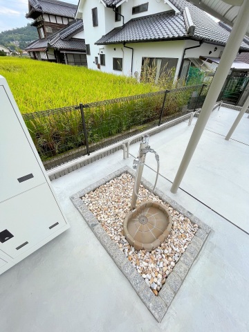 ドラックストア　ディスカウントドラッグコスモス熊野店（ドラッグストア）まで1020m