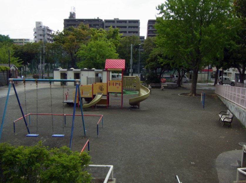 公園　戸部公園（公園）まで302m