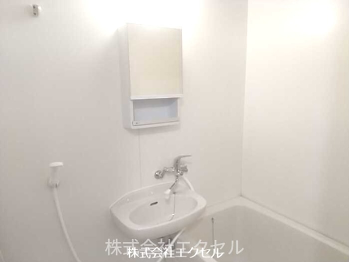 洗面設備　同建物別室の写真です。