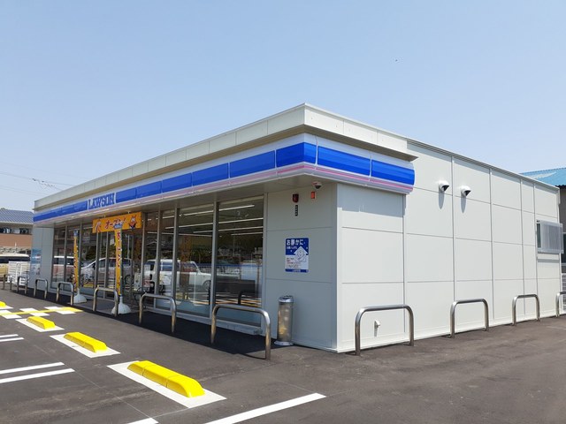 コンビニ　ローソン井原木之子町店（コンビニ）まで490m