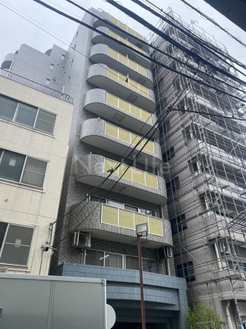 横浜市神奈川区台町のマンションの建物外観