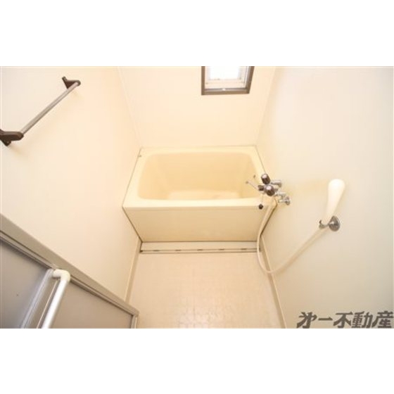 バス・シャワールーム　バスルーム