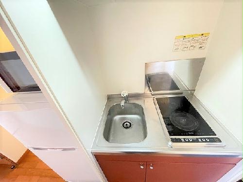 キッチン　設備・仕様は号室により異なる為現況を優先致します。