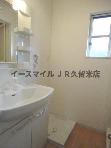 その他設備　スペースが確保できる洗面所です