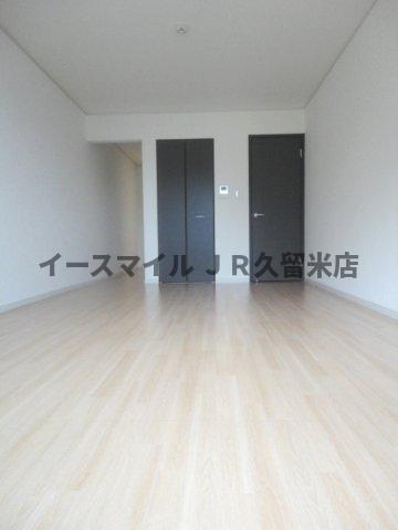 その他　こちらのリビングで趣味の時間をお楽しみください