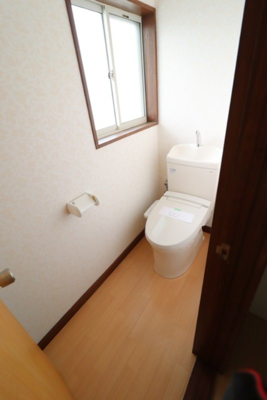 トイレ　図面と現状に相違がある場合には現状を優先