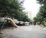公園　正面児童公園（公園）まで80m
