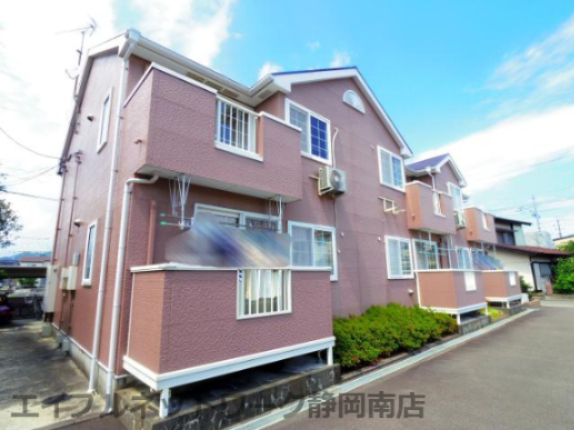 建物外観　外観は落ち着いています