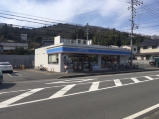 コンビニ　ローソン園部駅前店（コンビニ）まで755m