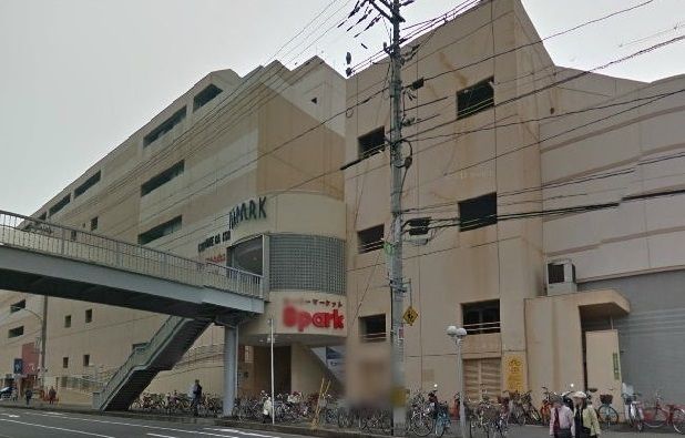 【広島市西区草津本町のアパートのショッピングセンター】