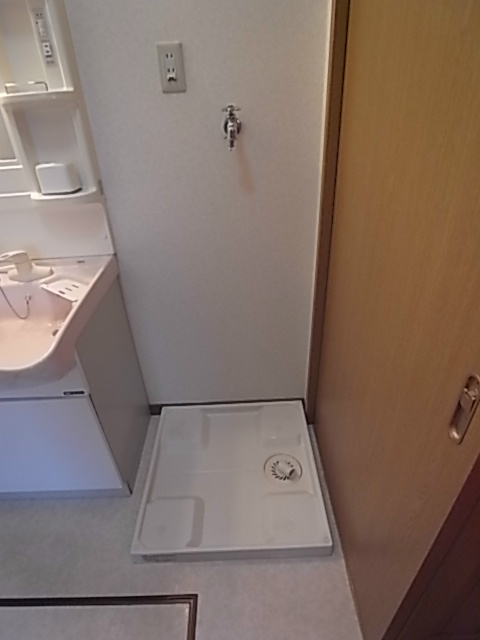 その他設備　洗濯機置場