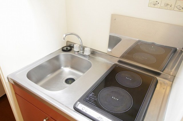 キッチン　備品や設備仕様は号室等により異なります現地をご確認下さい。