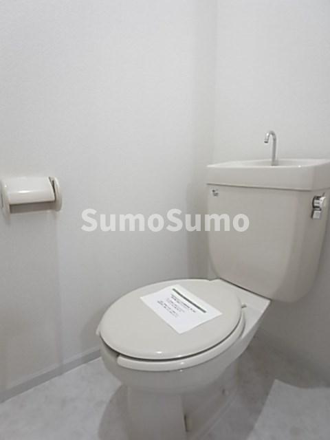 トイレ　シンプルで使いやすいトイレです