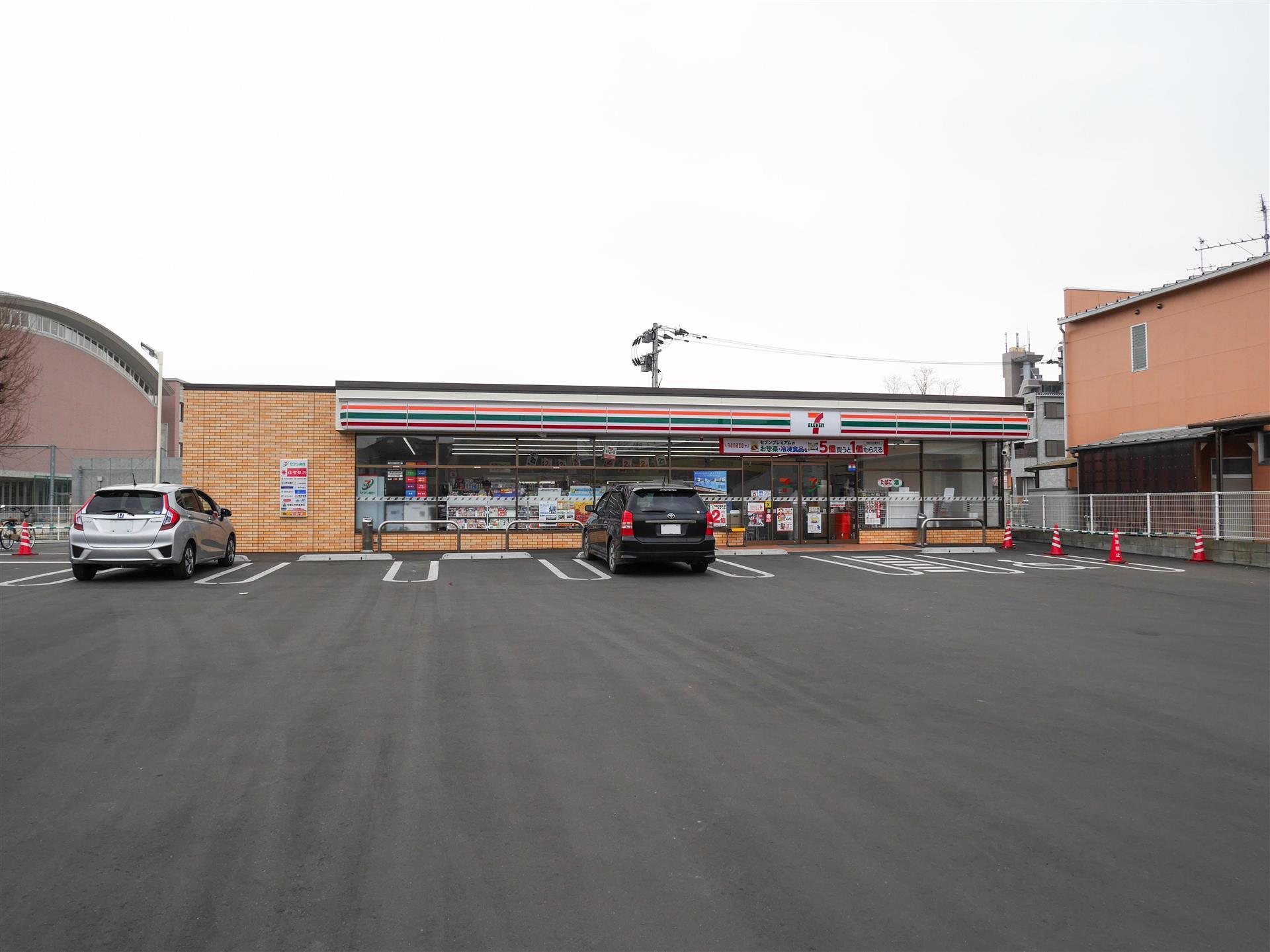 コンビニ　セブン-イレブン 佐賀本庄町店（コンビニ）まで350m