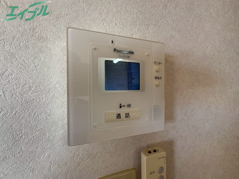 セキュリティ　同型参考写真