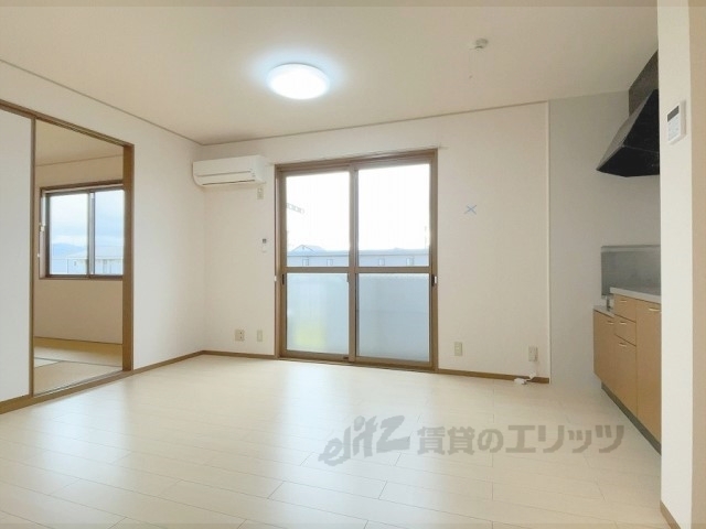 居室・リビング　リビング