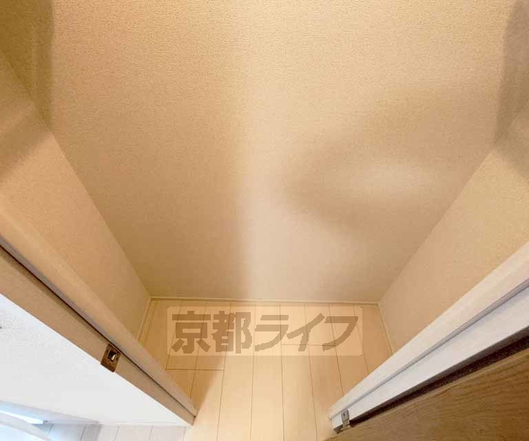 収納　ウォ－クインクローゼットです。