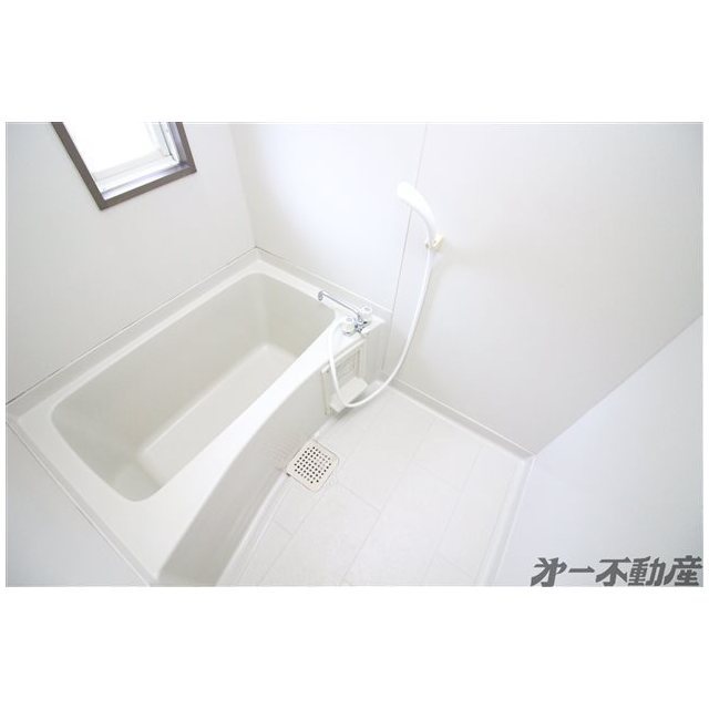 バス・シャワールーム　浴室