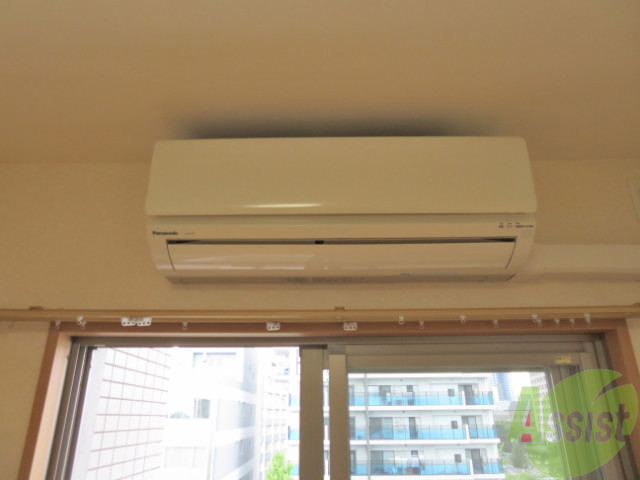 その他設備　ちゃんとエアコンもついているので、安心してくださいね。