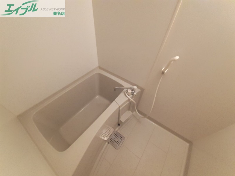 バス・シャワールーム　別部屋の写真です
