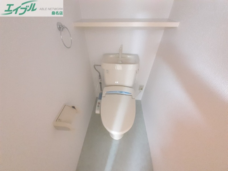 トイレ　別部屋の写真です