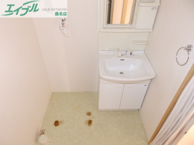 洗面設備　別部屋の写真です