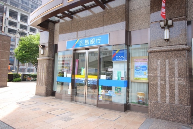 コンビニ　ローソン　アパホテル広島駅前大橋店（コンビニ）まで396m