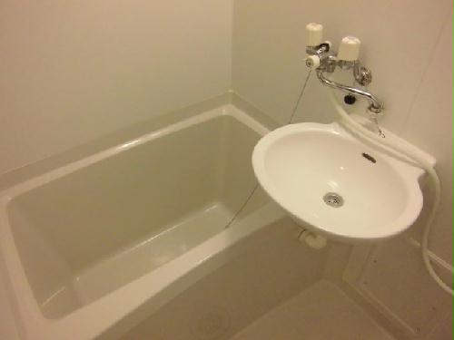 バス・シャワールーム　設備・使用は号室により異なる為、現況を優先致します。