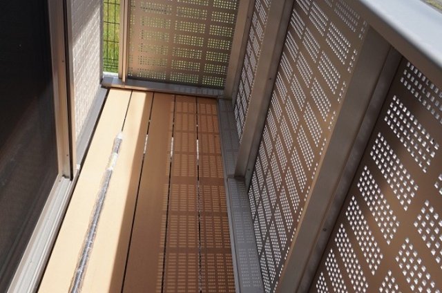 バルコニー　掲載写真は同型モデルを掲載しており実際のお部屋と仕様等が異な