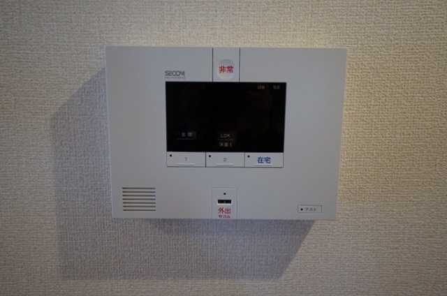 セキュリティ　掲載写真は同型モデルを掲載しており実際のお部屋と仕様等が異な