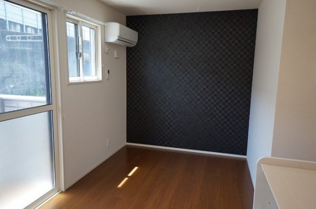 居室・リビング　掲載写真は同型モデルを掲載しており実際のお部屋と仕様等が異な