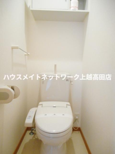 トイレ　温水洗浄暖房便座